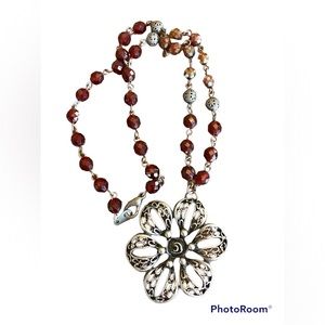 Authentic 1990s beaded flower necklace